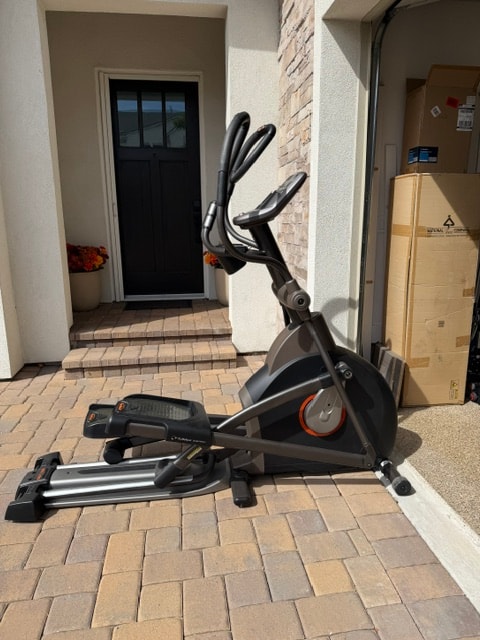 AFG 4.1AE Elliptical Trainer